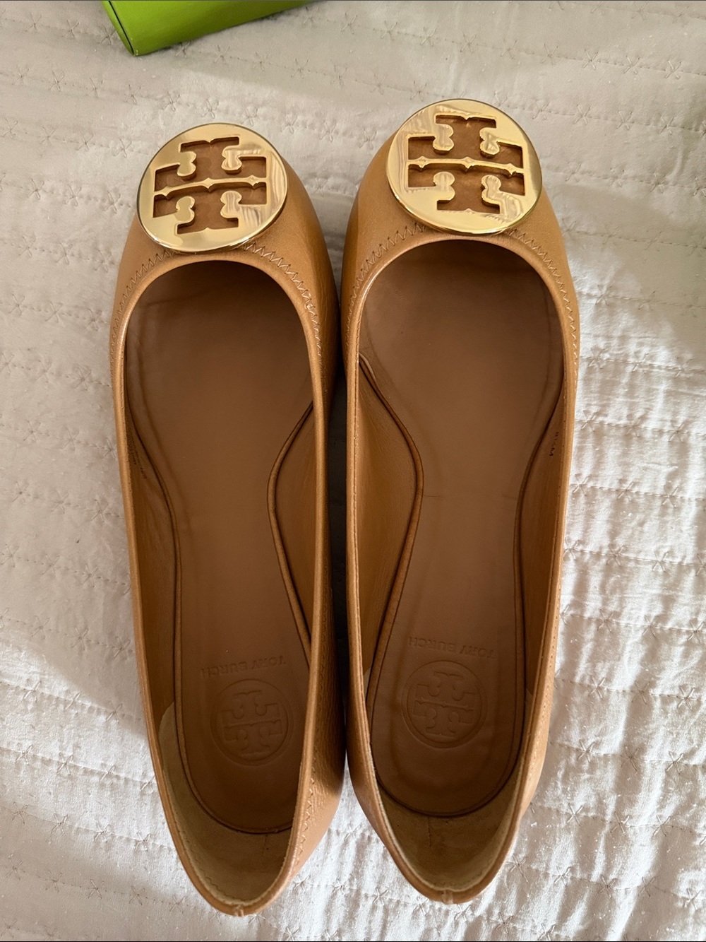Tory Burch Tan Leather Logo Ballet Flat with Gold Emblem - Picture 2 of 4